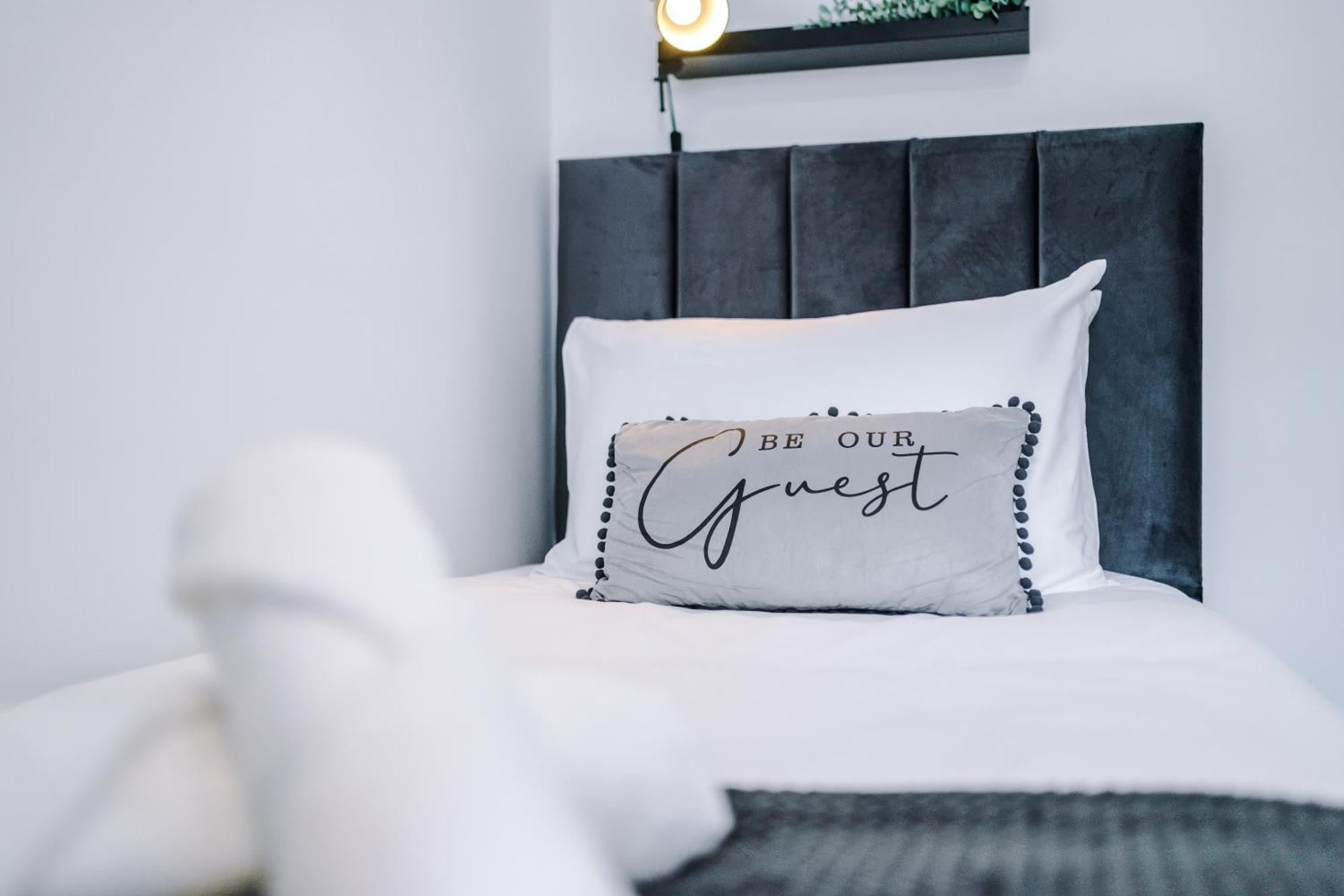 Modern Premium 3 Bed Hidden Gem - Central Location Barnsley Ngoại thất bức ảnh