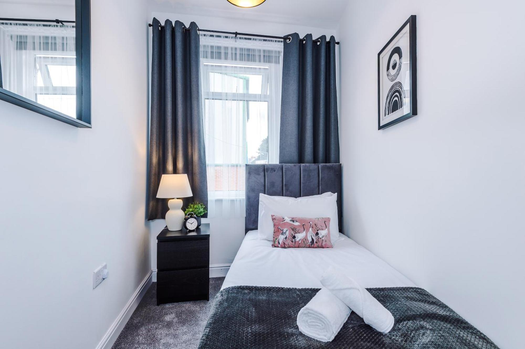 Modern Premium 3 Bed Hidden Gem - Central Location Barnsley Ngoại thất bức ảnh